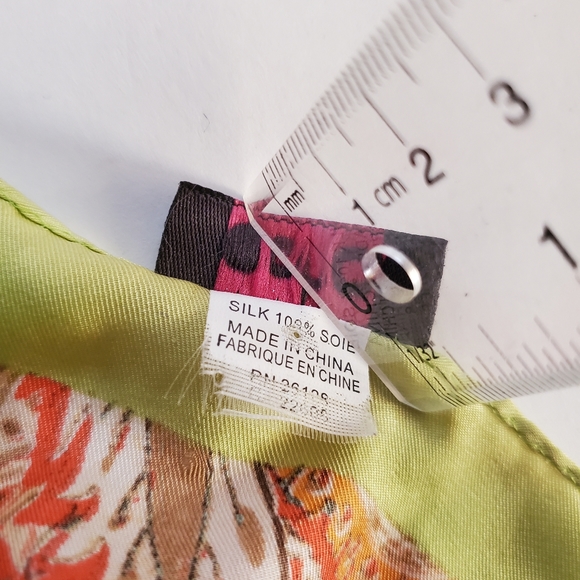 Echo New York - 100% silk multicolor paisley square scarf - Picture 6 of 6